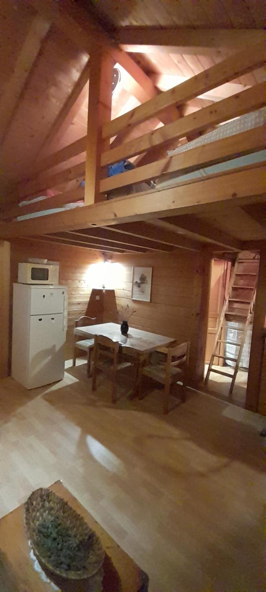 Location Type Gite, Chambre D'Hote, Meuble De Tourisme Dans Joli Petit Chalet Typique Et Ou Jolie Roulotte Type Boheme Waldighoffen Dış mekan fotoğraf