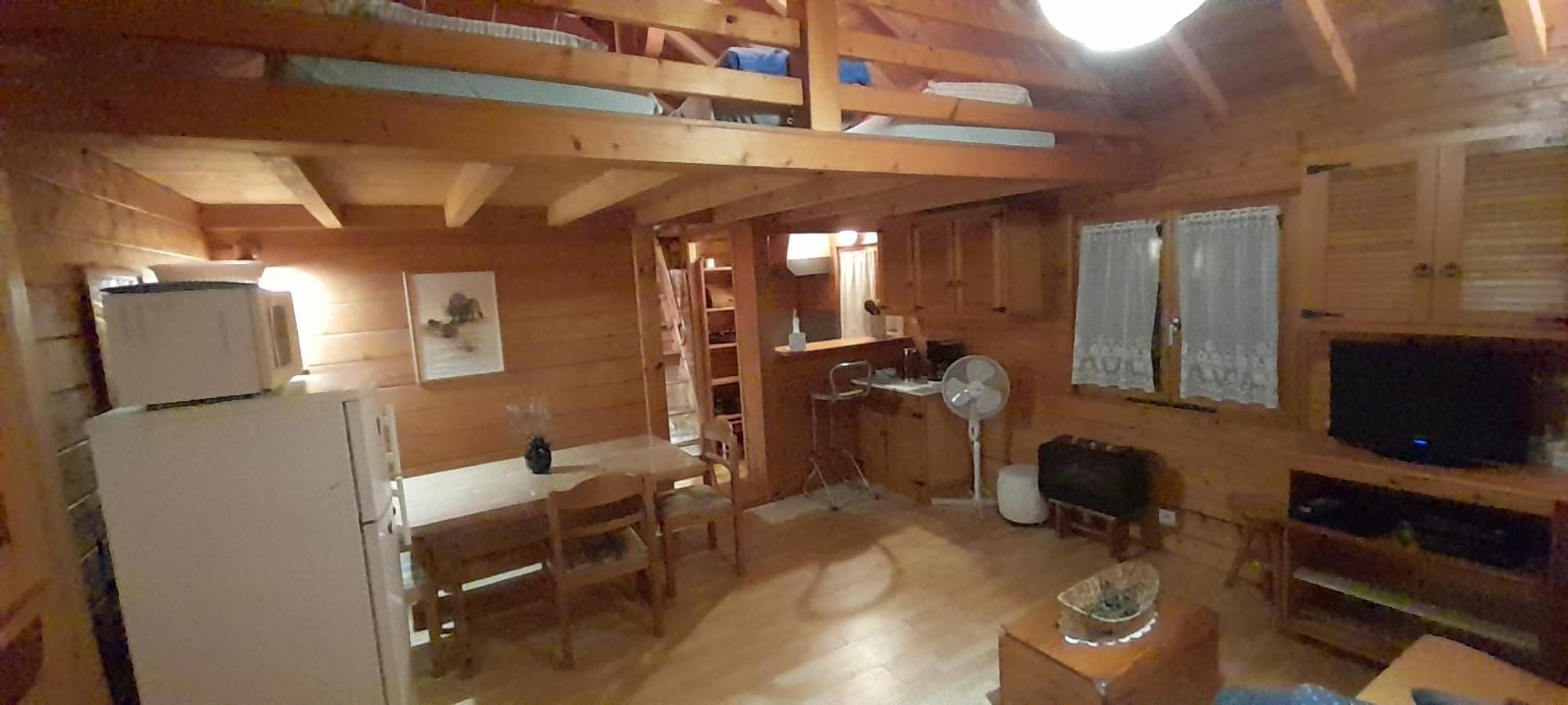 Location Type Gite, Chambre D'Hote, Meuble De Tourisme Dans Joli Petit Chalet Typique Et Ou Jolie Roulotte Type Boheme Waldighoffen Dış mekan fotoğraf
