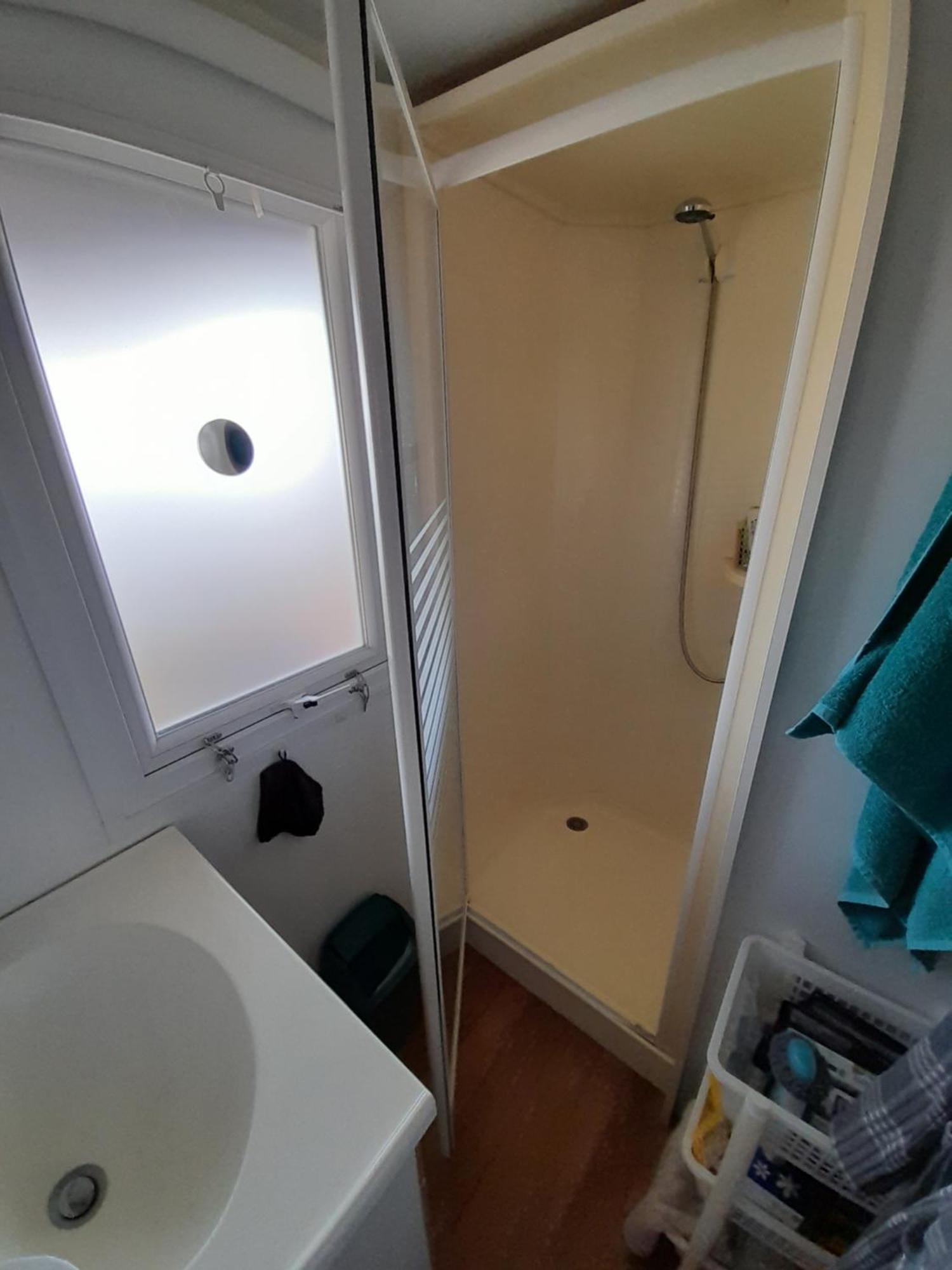 Location Type Gite, Chambre D'Hote, Meuble De Tourisme Dans Joli Petit Chalet Typique Et Ou Jolie Roulotte Type Boheme Waldighoffen Dış mekan fotoğraf